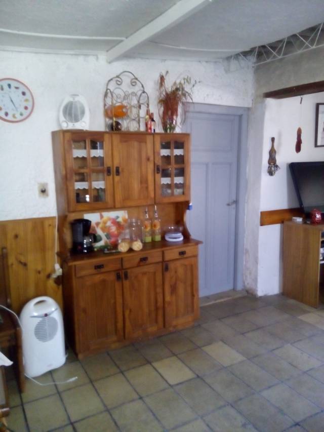 DUEÑA VENDE - 4