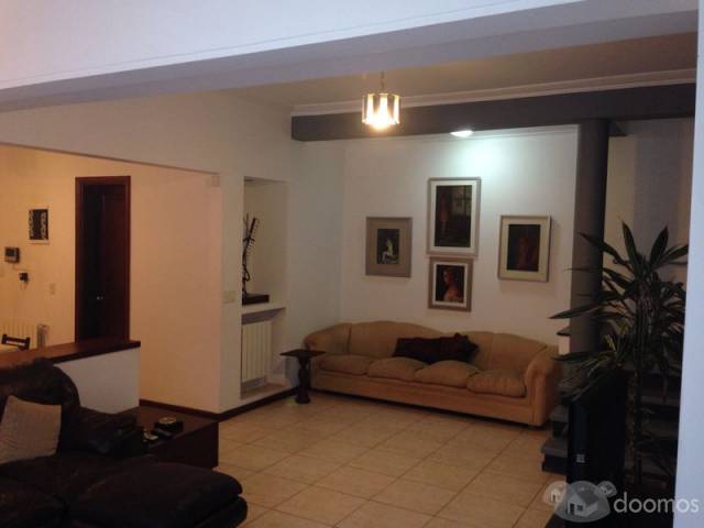 Excelente casa en gran esquina - 5