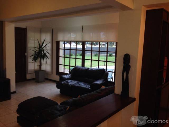 Excelente casa en gran esquina - 7