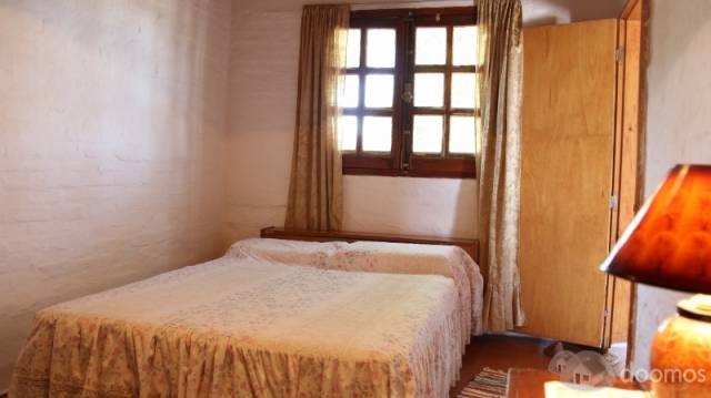 Vendo Permuto gran Casa A Una Cuadra Del Shopping consulte - 2