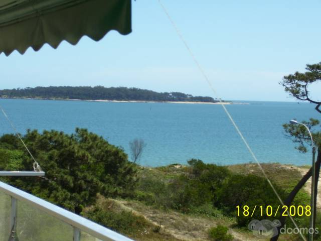 Apartamento en Punta del Este sobre la rambla, frente al mar - 8