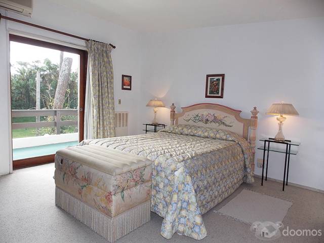 Luminoso y Amolio Chalet en Punta del Este a solo 80 mte del Mar, Zona Tranquila y cerca de todo! - 2