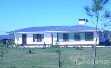 Comprar Chacra de lujo cerca de Punta del Este y todos puntos! Nueva y un sueño! Dueño vende !!!!!!!!! - 1