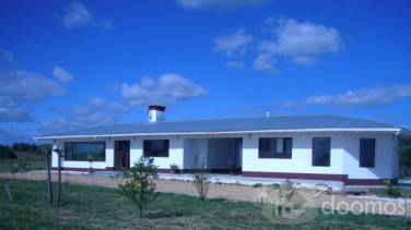 Comprar Chacra de lujo cerca de Punta del Este y todos puntos! Nueva y un sueño! Dueño vende !!!!!!!!! - 2