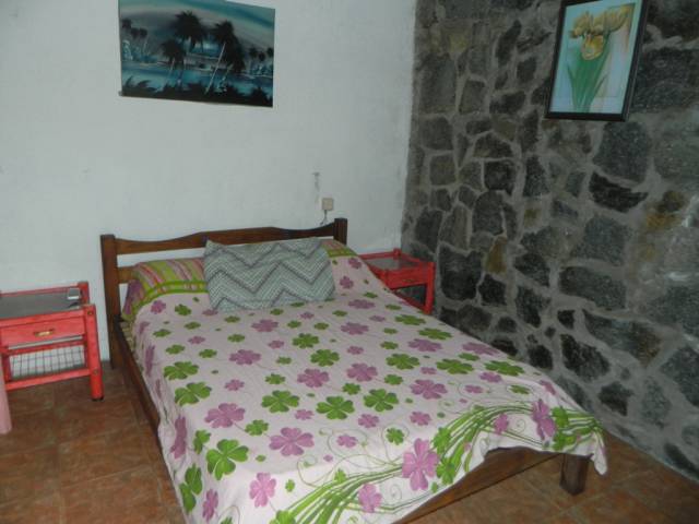 VENTA DE PROPIEDAD EN UNO DE LOS PUNTOS MAS LINDOS DEL BALNEARIO - 7