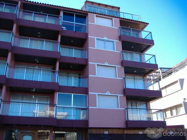 Apartamento en edificio Puerto Deseado - 1