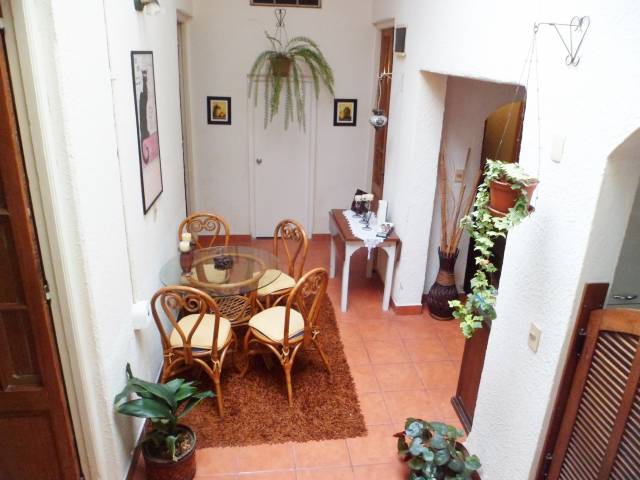 APARTAMENTO TIPO CASA EN POCITOS - 1