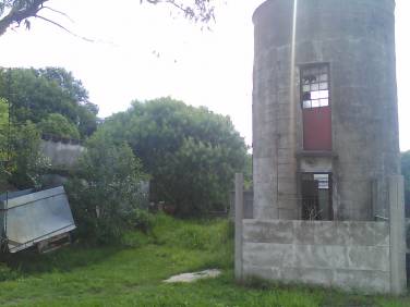 Vendo o alquilo terreno Industrial de 4400mts en Colón 900mts perimetral - 5