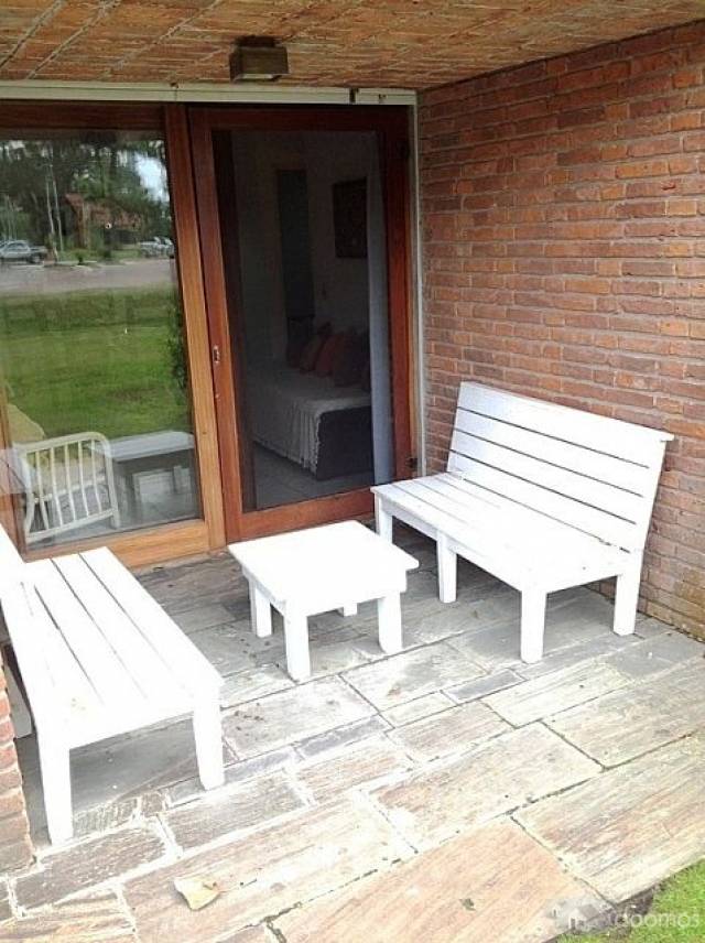 Apartamento de 2 dormitorios muy cerca de Playa Mansa - 4