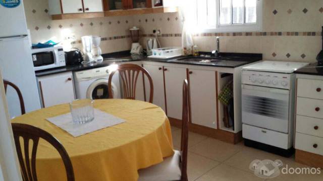 Excelente chalet de 2 plantas a 50 mts de la playa. Zona Punta Piedras, a minutos de Manantiales. - 4