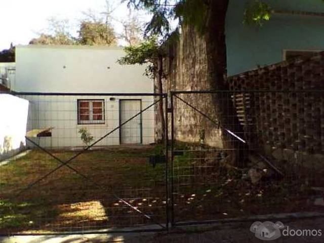 Casa en muy buena ubicación, a media cuadra de la principal y a la entrada de Salto. Muy buen estado. - 7
