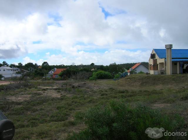 Vendo Terreno en Punta del Diablo 510 m2 - 2