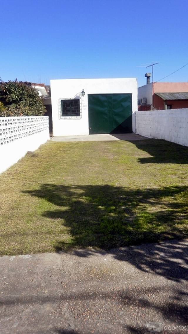 VILLA COLÓN - BUEN LOCAL sobre AVENIDA - 1