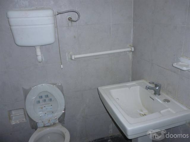 Casa a la venta en Ugolini casi Av. Gral Flores - 5