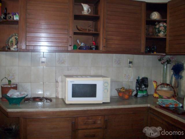 DUEÑO VENDE CASA - 2