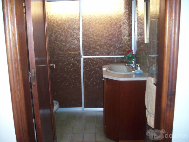 DUEÑO VENDE CASA - 4