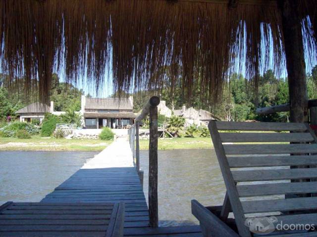 Casa de ensueño a orillas de Laguna del Sauce - 2