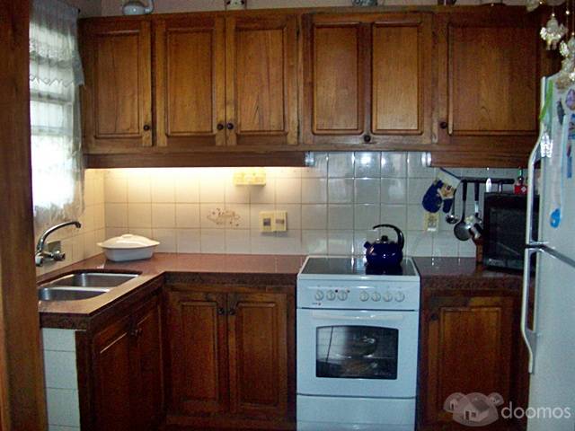 COLÓN - CHALET DE CATEGORÍA - 4