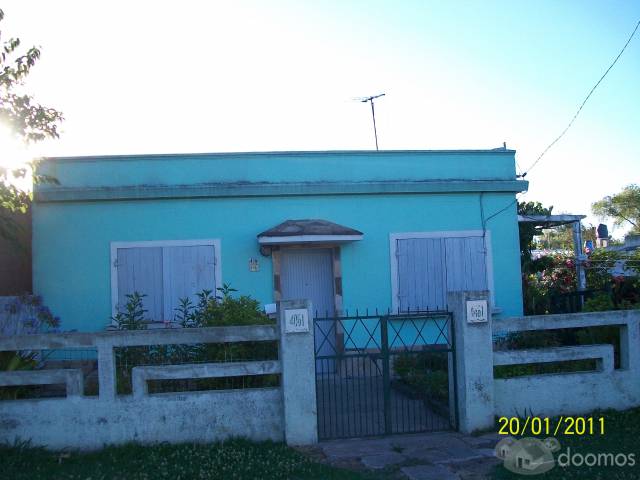 Casa con quinta en centro cultural y deportivo de Piedras Blancas - 7