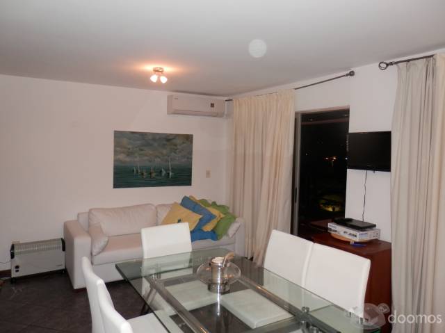 Parada 23 Mansa EXCELENTE APARTAMENTO A Nuevo frente al mar. EDIFICIO VILLA CARMEN. con piscina y parrillero. - 1