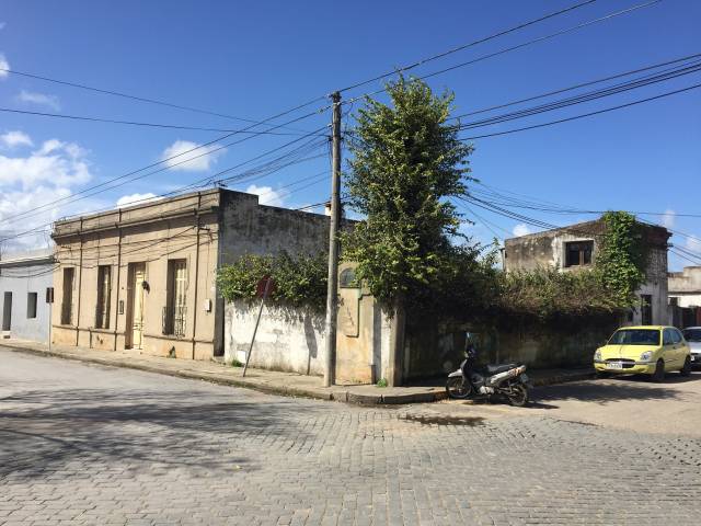 Dueño Vendo 370 Mtr2 3 Casas En Rocha Esquina Casa - 2