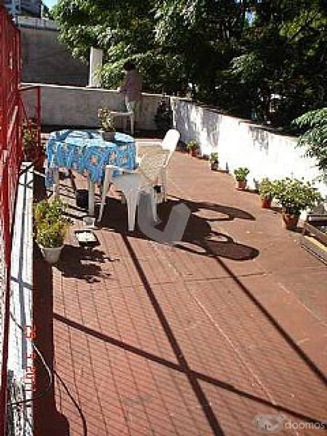 casa en excelente zona - 4