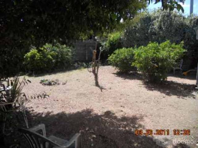CASA EN SAN JOSE DE MAYO - SE VENDE CONTADO. PLENO CENTRO - 6