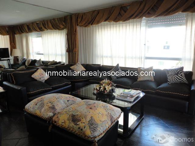 Oportunidad! departamento en punta del este a 1/2 cuadra de la rambla.. - 2