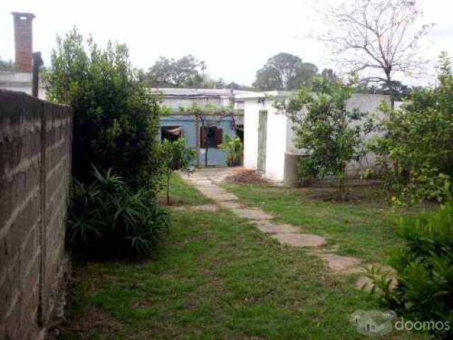 CASA EN SAYAGO PROXIMO A BATLLE ORDOÑEZ - 3