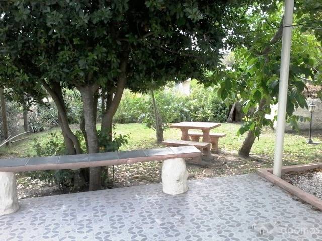 Muy buena casa en Barrio Country - 7