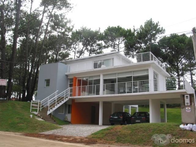 ESPECTACULAR CASA EN VENTA EN LA BARRA - 1