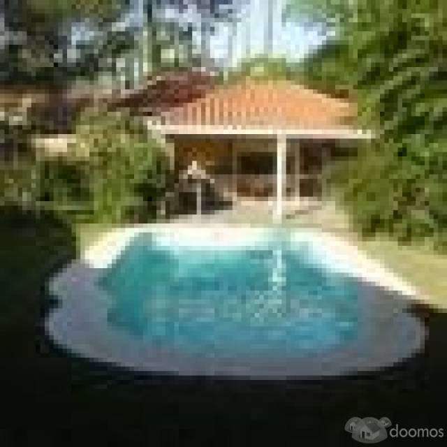 PRECIOSO CHALET CON PISCINA EN ZONA COUNTRY - 2