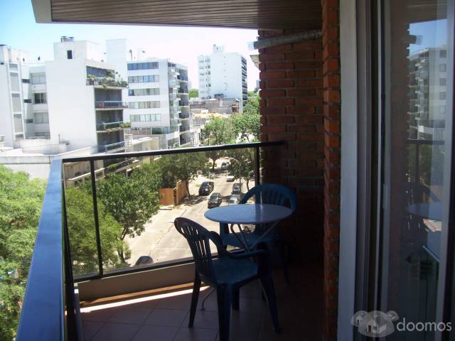 Muy Buen Apartamento con Vista al Mar, Montero y Rambla. - 2