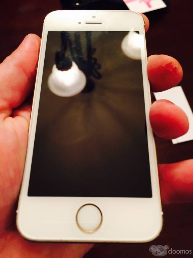 Buy iPhone 6,6plus 5S,Galaxy S4,iPad AIR 128GB,PS4,Xperia Z1,BB Q10 - 1
