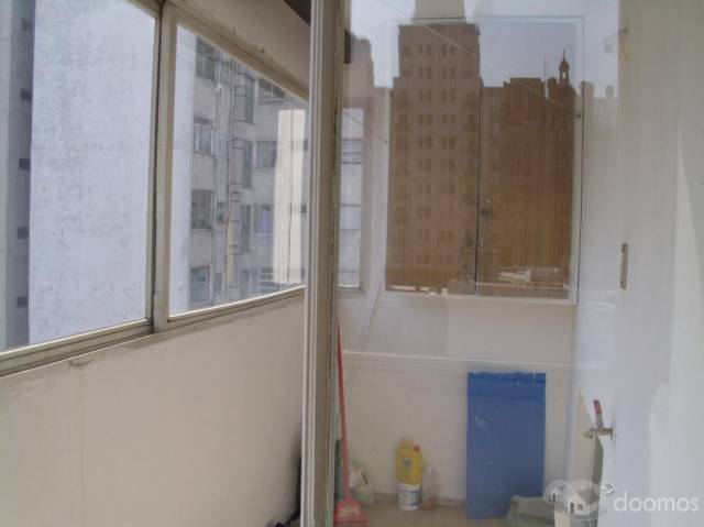 Apartamento sobre calle San Jose entre Ejdo y Yaguaron - 8