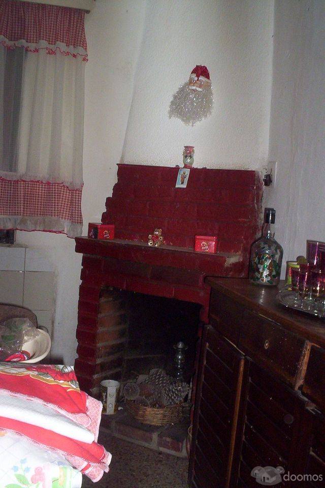 Linda casa para vivir permanente del lado norte. - 4